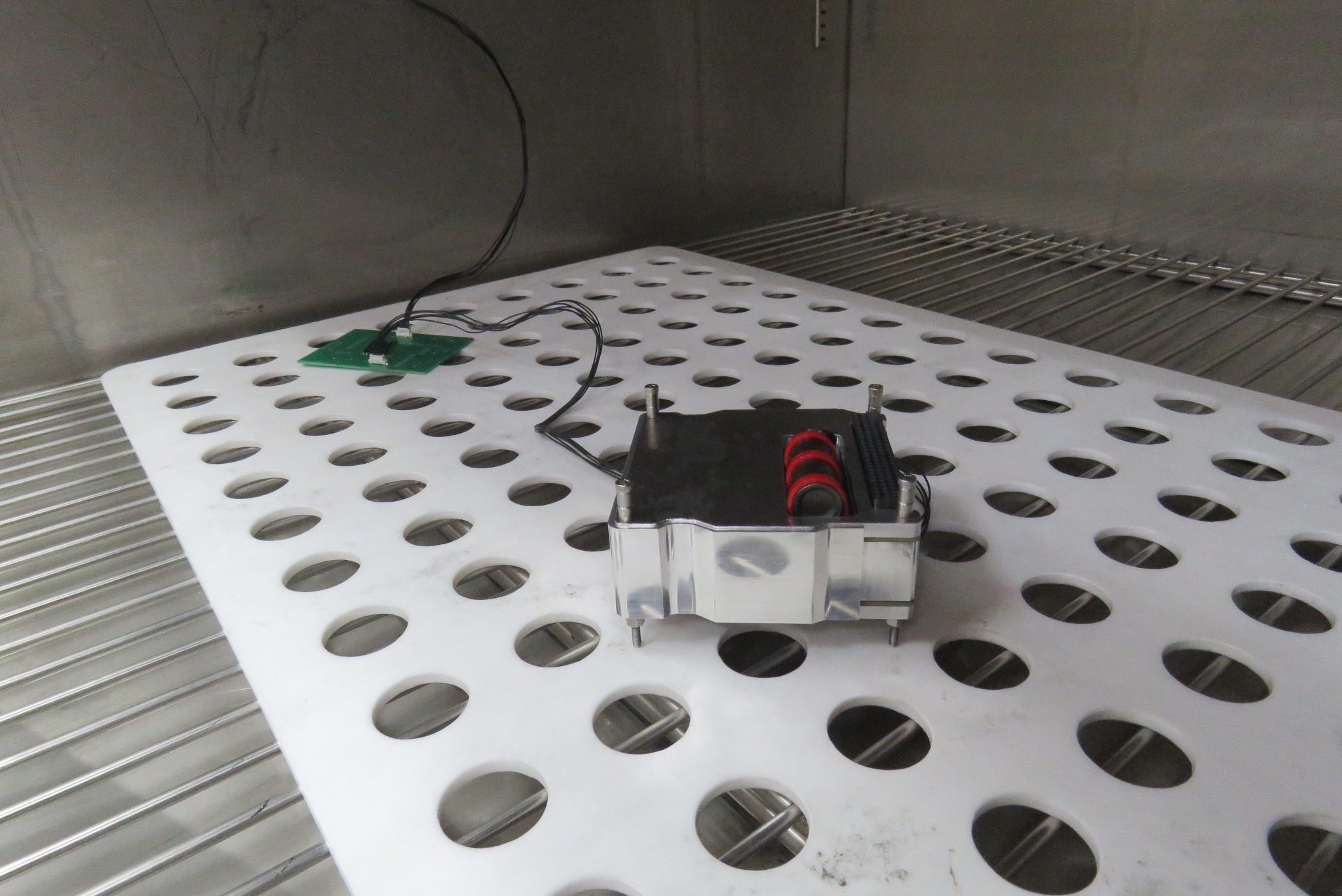 Payload inside thermal chamber